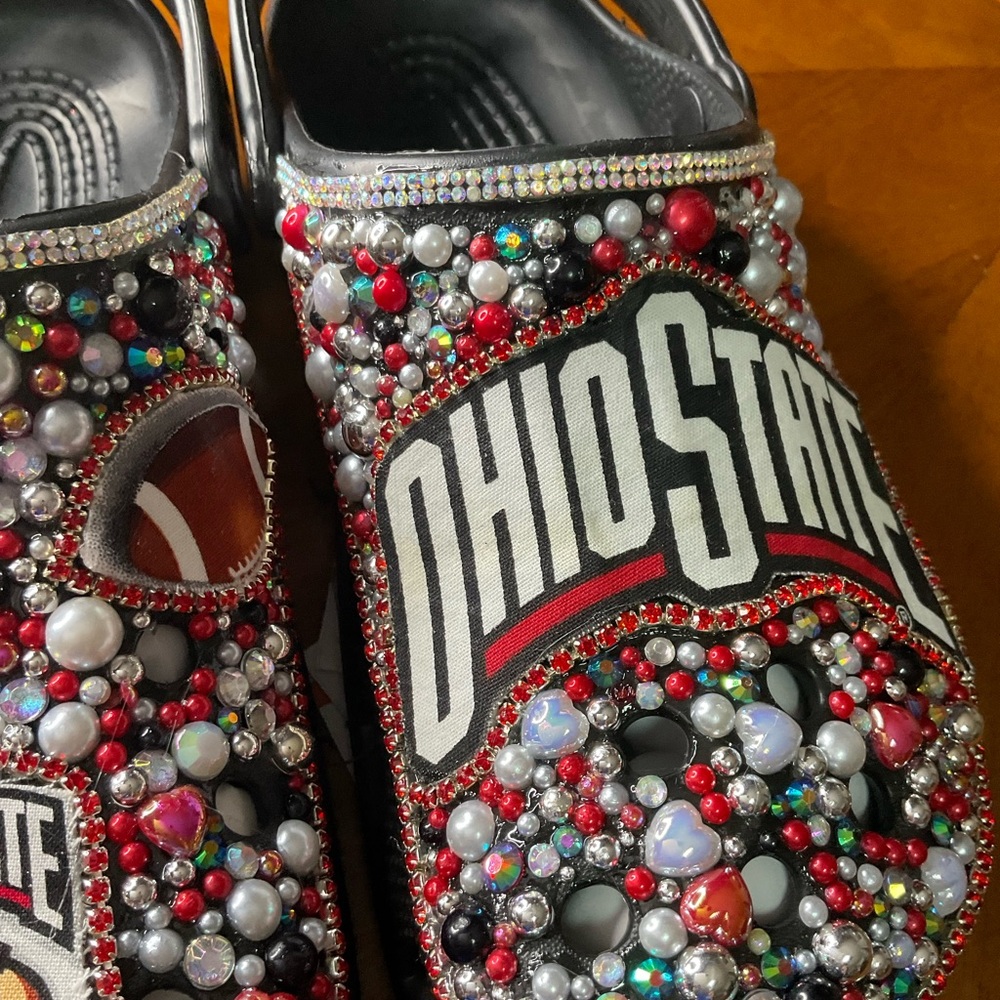 Custom crocs - Picture 3 of 4